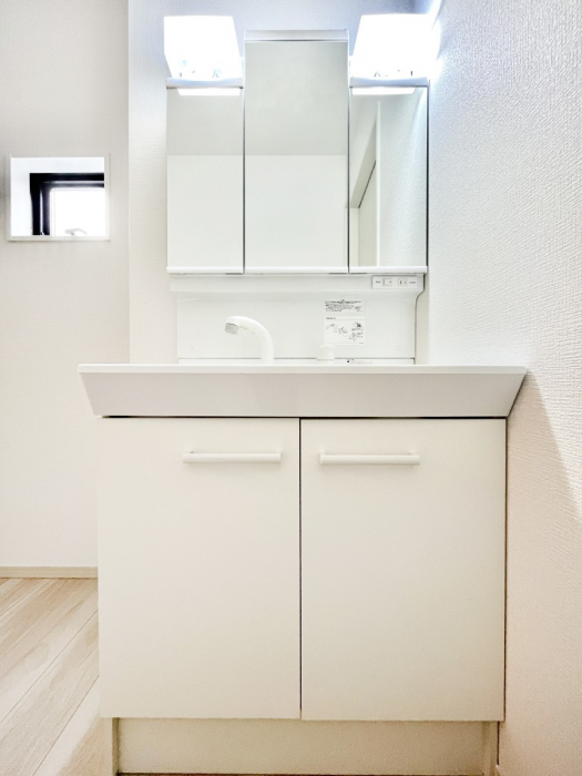 ���ʑ�E���ʏ��@�傫�����₷���O�ʋ��Ő�����������ʑ�́A�g�����Ȃ݃`�F�b�N�┧�̂������ɂ������߂ł��B 