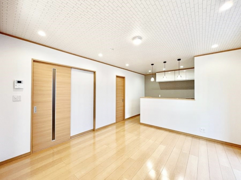 ���̑����ρ@�V���v���ȃf�U�C���Ȃ̂ŃC���e���A���l����̂��y���݂ł��ˁI