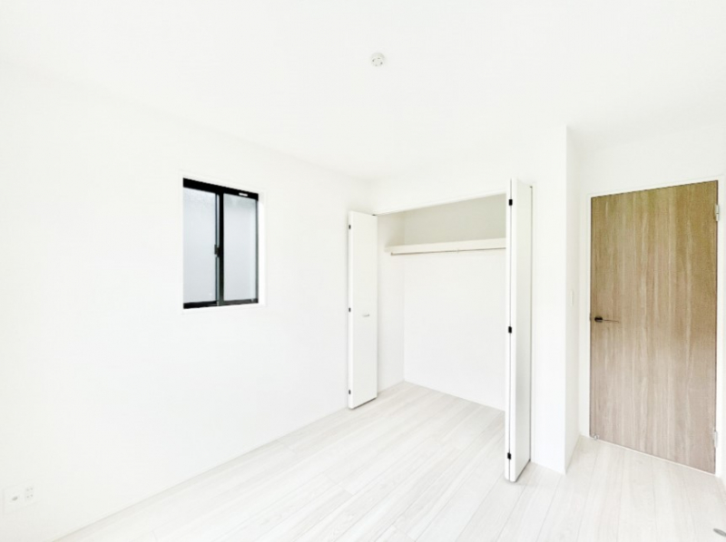 ���̑����ρ@�N���[�[�b�g�t���̂������ŃX�b�L���Ƃ�����Ԃł�����芰���܂��I