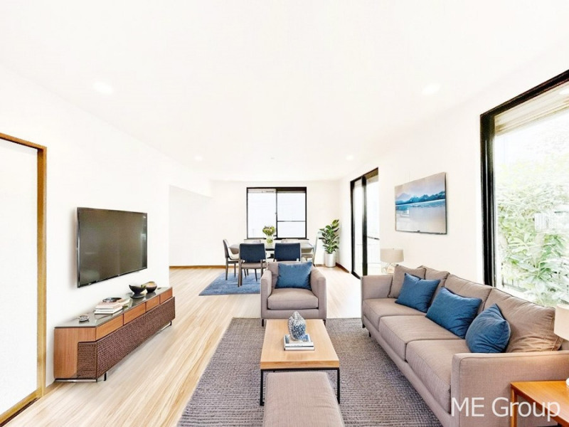 ���r���O�@�傫�ȑ����炽���Ղ�̗z���ƕ����������郊�r���O�@���Ƌ��CG�ł�  