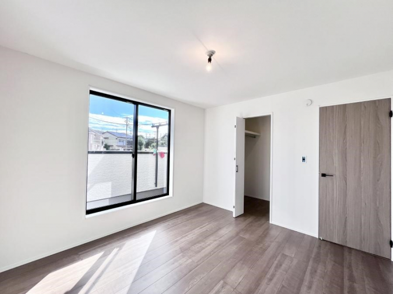 ���̑����ρ@�E�H�[�N�C���N���[�[�b�g�����邨�����I�G�߂��Ƃ̓���ւ����s�v�ŕ֗��ł��B 