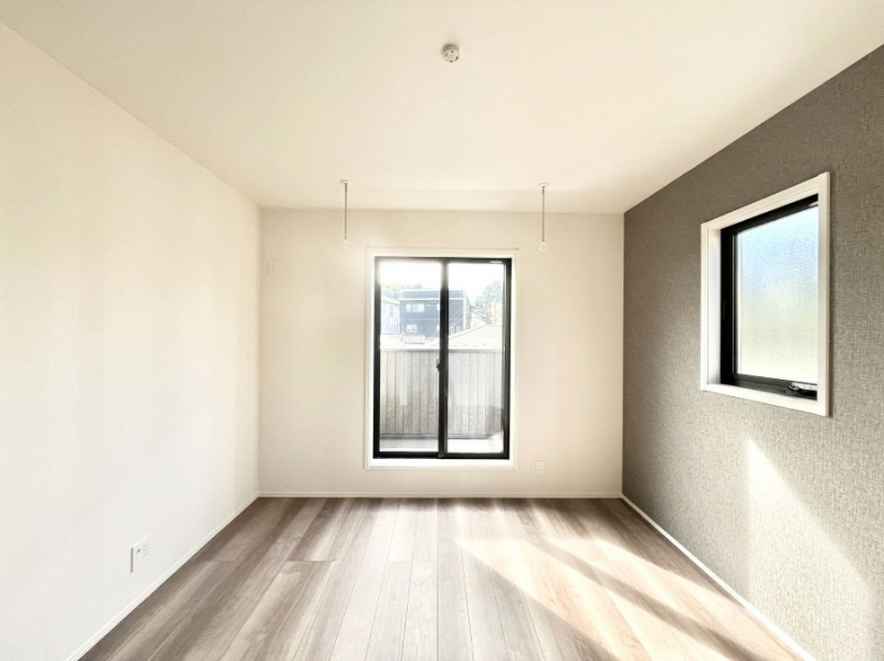 ���̑����ρ@���邢�o���R�j�[�T�C�h�ɗm����ݒu�B�ڊo�߂̗ǂ��Q���ɁB 