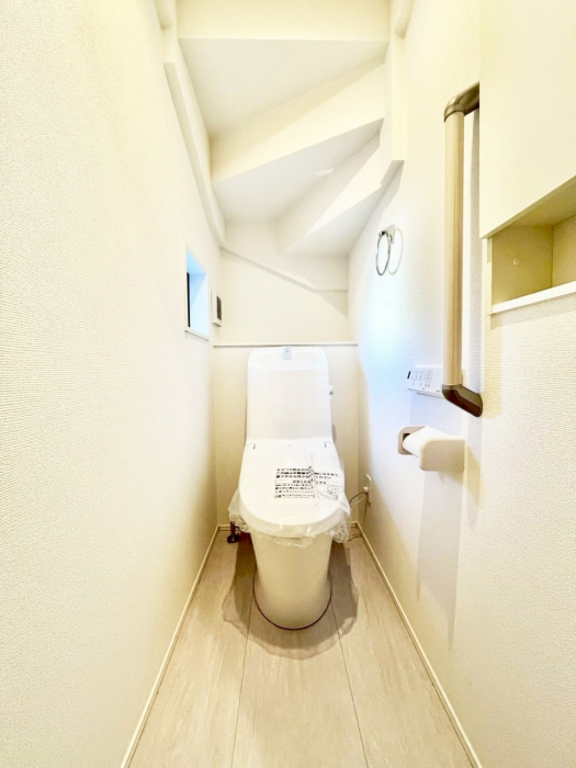 �g�C���@�g�C���͉������@�\�t��