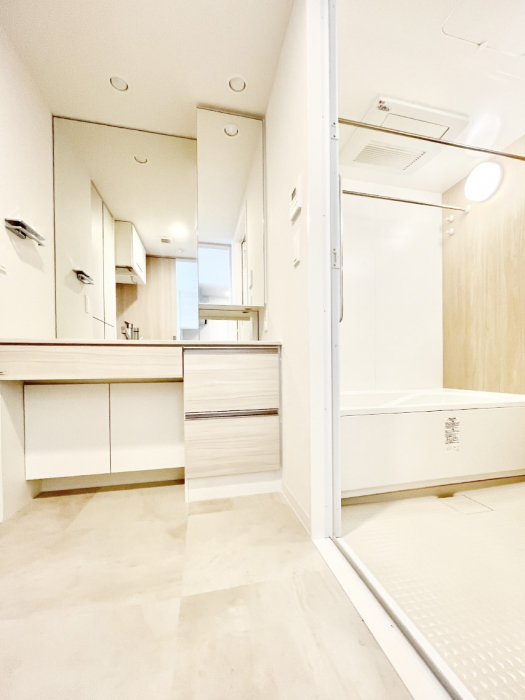 ���ʑ�E���ʏ��@������������ʉ��ώ��Œ��̐g�x�x�����K  