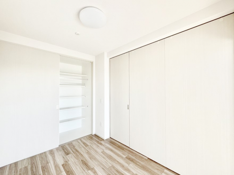 �Q���@�g���₷���`�Ńx�b�g��Ƌ�̒u�����ɂ����邱�Ƃ�����܂���B   