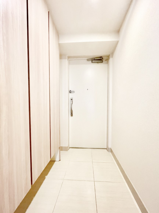 ���ց@���ւɂ͎��[�������Ղ肠��̂ŃX�b�L�������q���I�ȋ�Ԃ�ۂĂ���