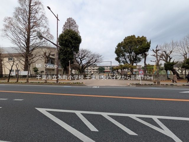 ���ӊ��@���w�Z 710m ��t�s���{�����w�Z