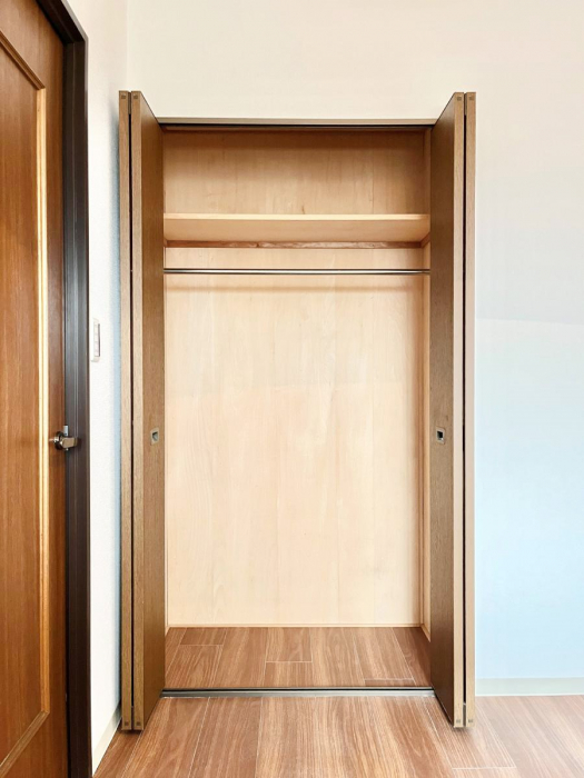 ���[�@�m���N���[�[�b�g�B���s��������̂Ō���̈ߗނ�����������[�ł��܂��B 