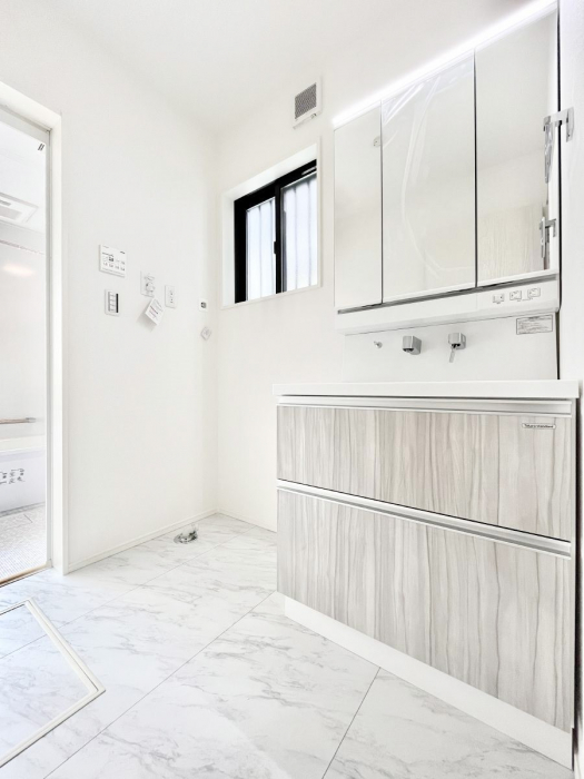 ���̑��@�g�x�x���X���[�Y�ɂ����Ȃ���E�ߏ�B  