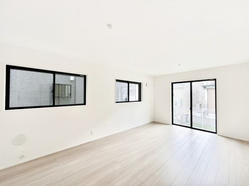 ���̑����ρ@���邢�z���������A�����̕��͋C�ɖ��������_�C�j���O�B   