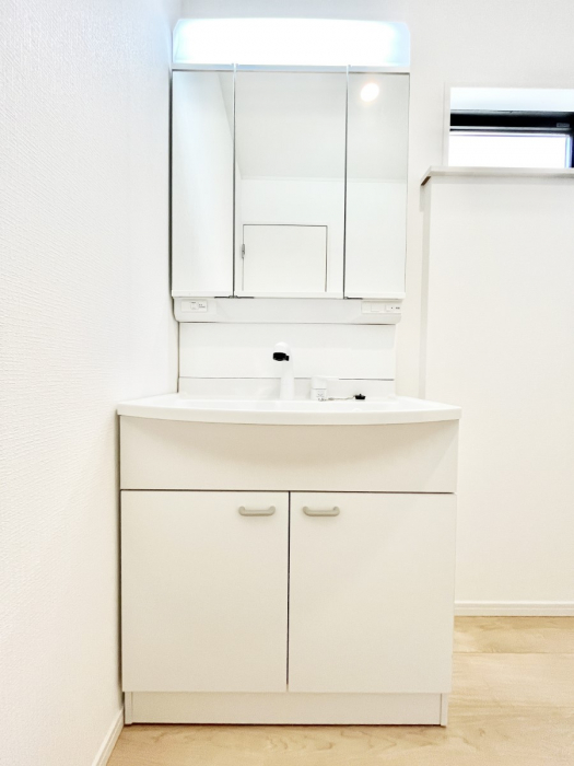 ���ʑ�E���ʏ��@���[�͂Ƌ@�\���ɗD�ꂽ���ʉ��ϑ�