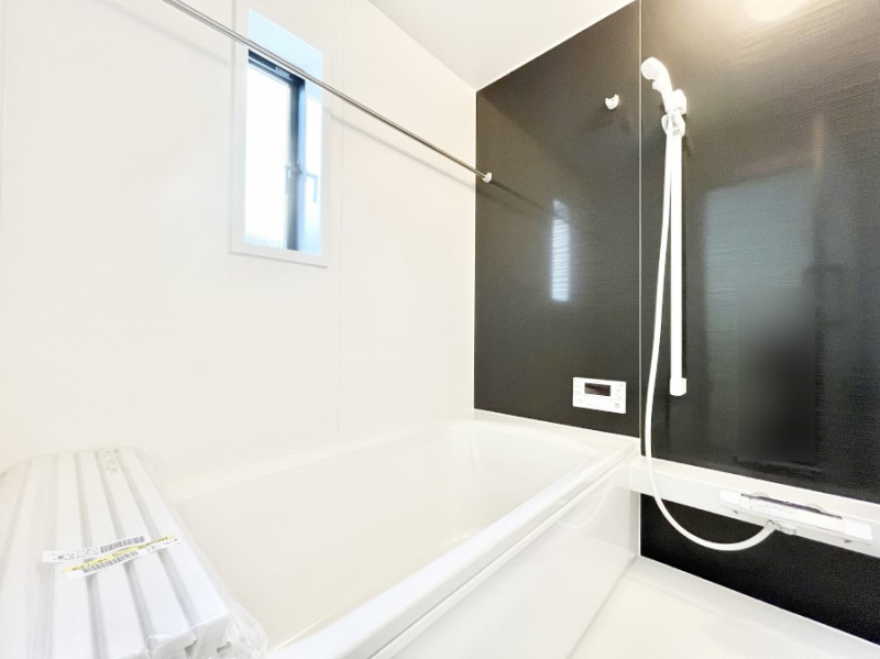 �����@����̔�������Ă���閾�邢�������̂���o�X���[��