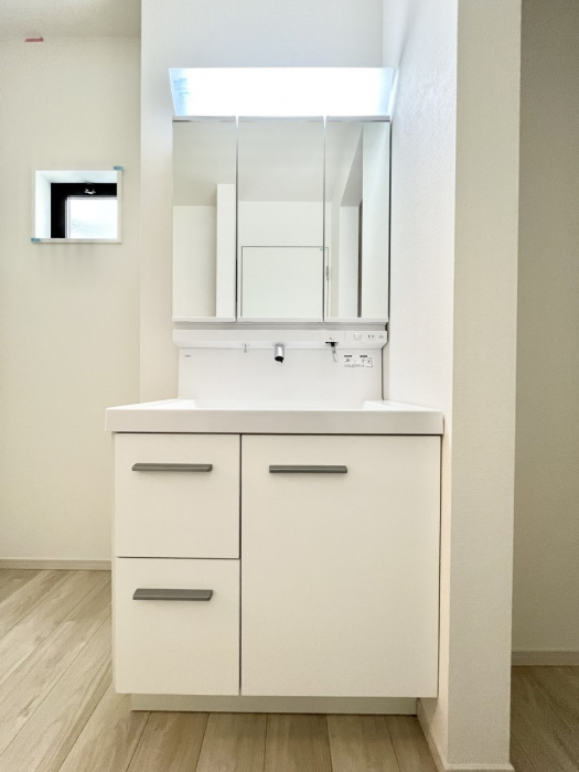 ���ʑ�E���ʏ��@�傫�����₷���O�ʋ��Ő�����������ʑ�́A�g�����Ȃ݃`�F�b�N�┧�̂������ɂ������߂ł��B 