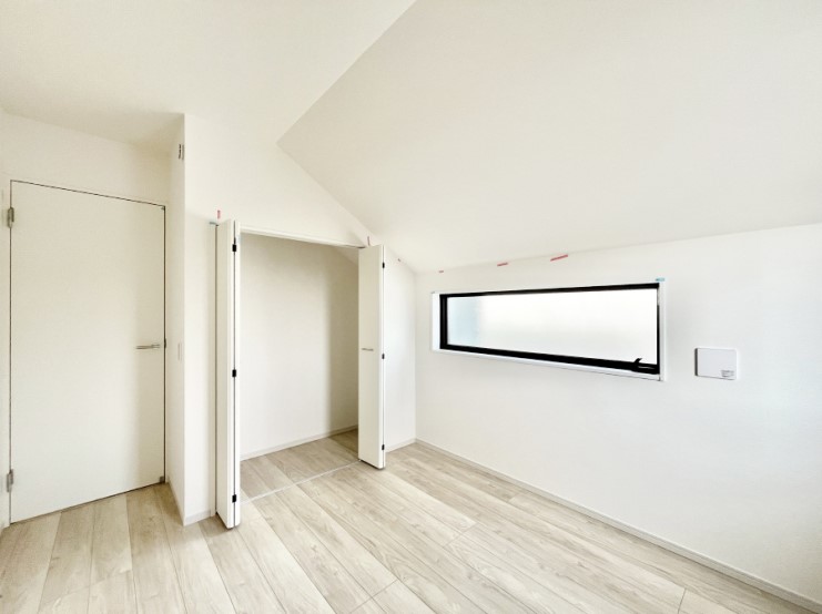 �q�������@�q�������ɂ��������߂Ȏ��[�X�y�[�X�����Ղ�̋���