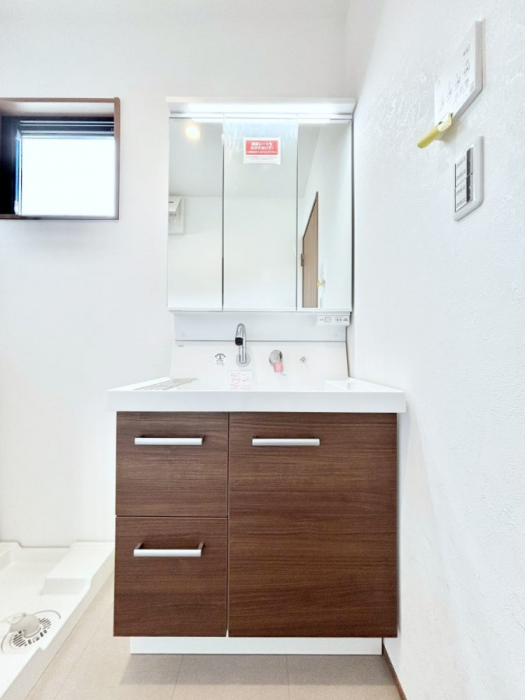 ���ʑ�E���ʏ��@�傫�����₷���O�ʋ��Ő�����������ʑ�́A�g�����Ȃ݃`�F�b�N�┧�̂������ɂ������߂ł��B 