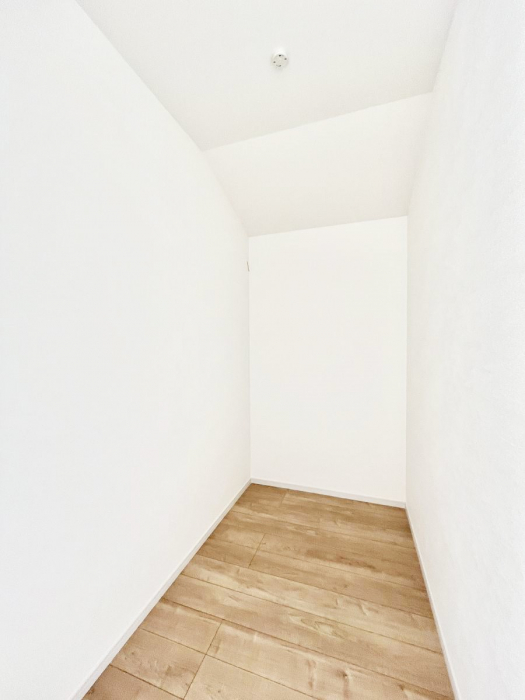 ̑@EH[NCN[[bg̊pŐԃXbL