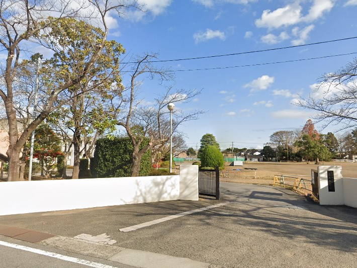 ���ӊ��@���w�Z 850m �Ό��s���Ό����w�Z