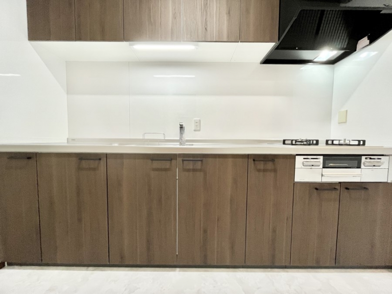 �L�b�`���@�������������I�ɁA�y�����I�V�X�e���L�b�`��