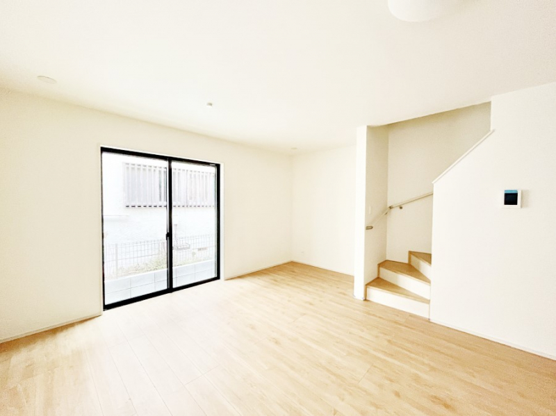 ���̑����ρ@�Ƒ������R�ƏW�܂�e���̃X�y�[�X�ɂȂ肻��