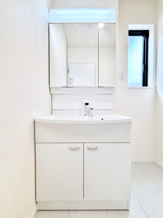 ���ʑ�E���ʏ��@�傫�����₷���O�ʋ��Ő�����������ʑ�́A�g�����Ȃ݃`�F�b�N�┧�̂������ɂ������߂ł��B 