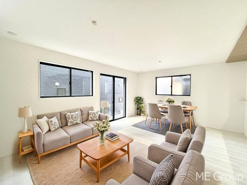 ���r���O�@���Ƒ��̓��₩�Șb�����ŕ�܂�閾�邢���r���O  ���Ƌ��CG�ł�