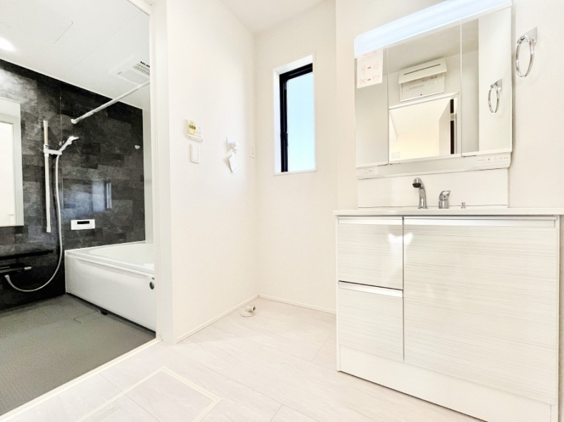 ���̑��@�g�x�x���X���[�Y�ɂ����Ȃ���E�ߏ�B  