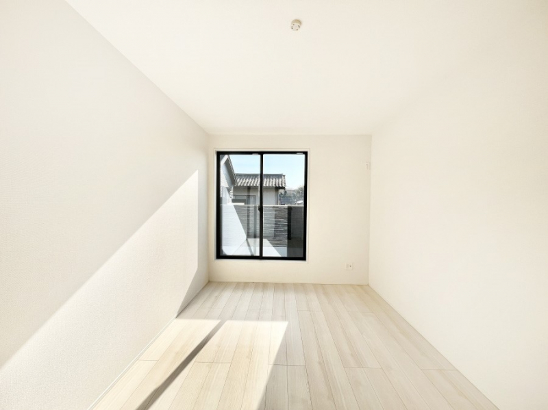 ���̑����ρ@�o���R�j�[���J�������v���X���Ă����m��  