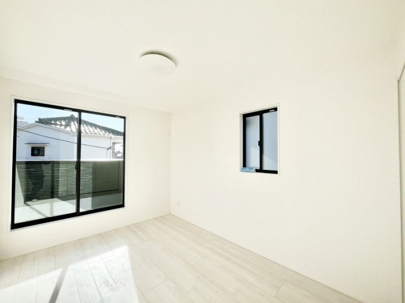 �Q���@���邢�o���R�j�[�T�C�h�ɗm����ݒu�B�ڊo�߂̗ǂ��Q���ɁB 