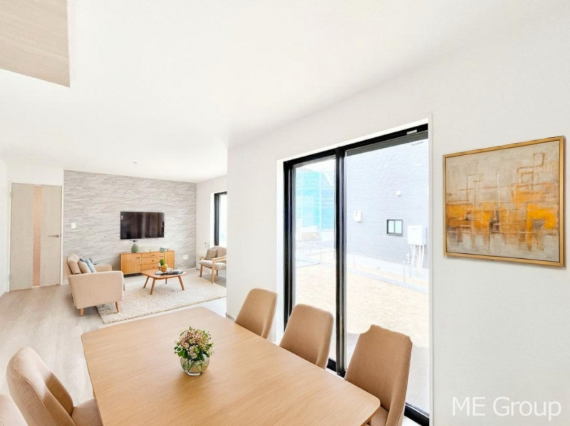 ���r���O�@���Ƒ��̓��₩�Șb�����ŕ�܂�閾�邢���r���O  ���Ƌ��CG�ł�