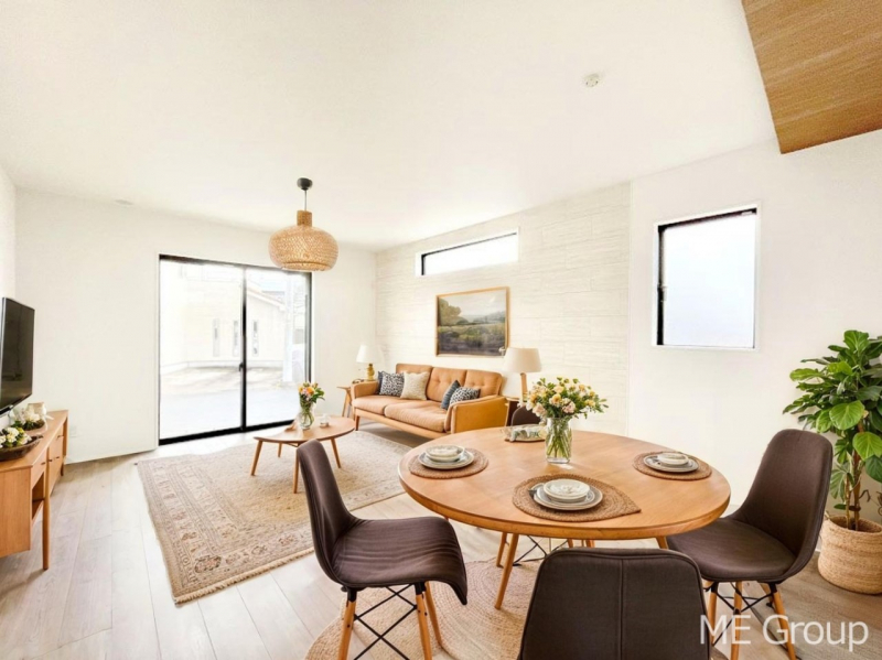 ���r���O�@���Ƒ��̓��₩�Șb�����ŕ�܂�閾�邢���r���O  ���Ƌ��CG�ł�