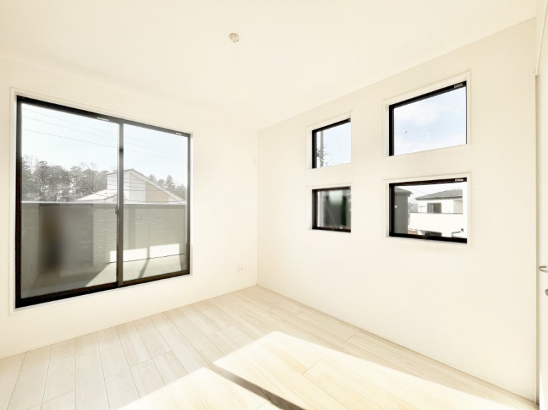 �Q���@���邢�o���R�j�[�T�C�h�ɗm����ݒu�B�ڊo�߂̗ǂ��Q���ɁB