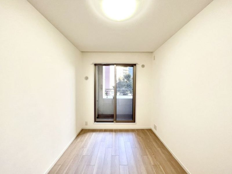 ���̑����ρ@�o���R�j�[���J�������v���X���Ă����m��  