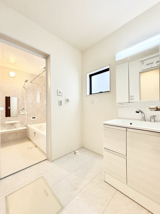 ���̑��@���������Ă���̂Ŏ��C�̑����ꏊ�ł����C���\���s���܂��B�����̐g�x�x���C�����ǂ��I