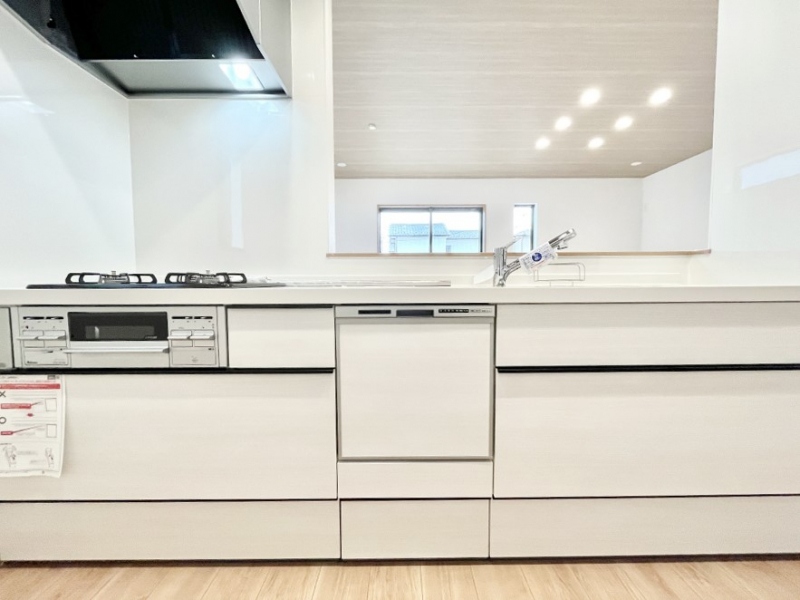 �L�b�`���@�������������I�ɁA�y�����I�V�X�e���L�b�`��   