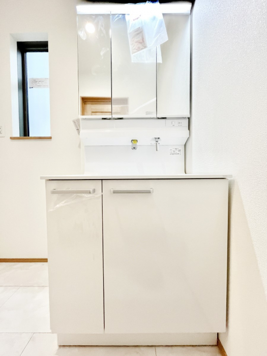 ���ʑ�E���ʏ��@���[�͂Ƌ@�\���ɗD�ꂽ���ʉ��ϑ� 