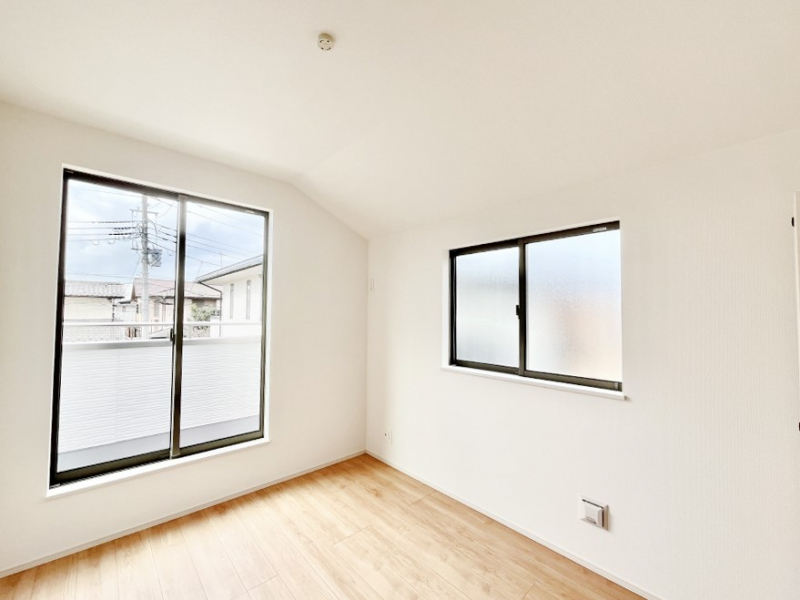 ���̑����ρ@�o���R�j�[���J�������v���X���Ă����m��  