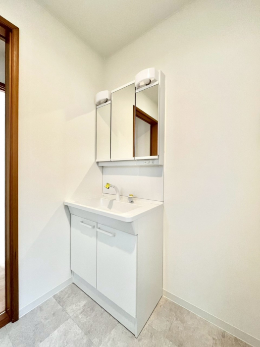 ���ʑ�E���ʏ��@�傫�����₷���O�ʋ��Ő�����������ʑ�́A�g�����Ȃ݃`�F�b�N�┧�̂������ɂ������߂ł��B 