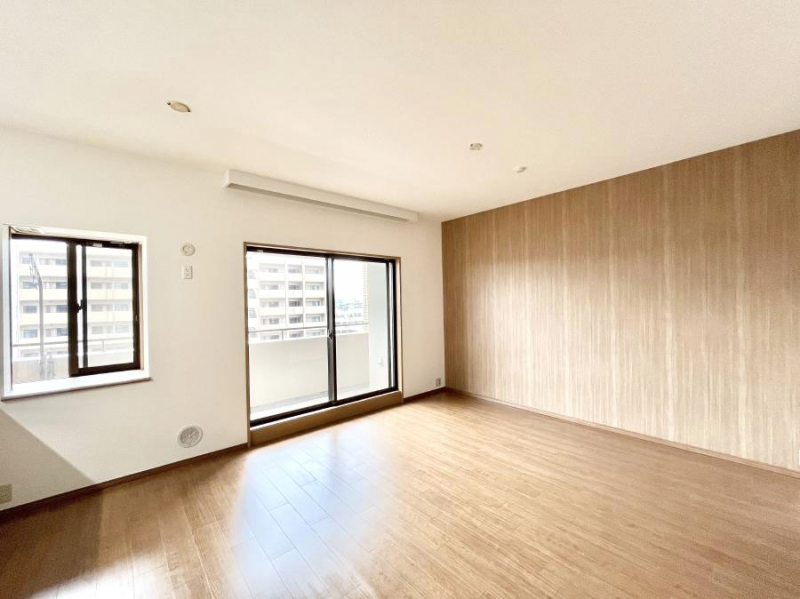 ���r���O�@-