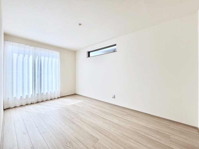 ���̑����ρ@�o���R�j�[���J�������v���X���Ă����m��