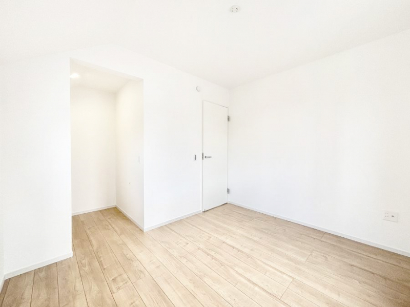 �Q���@�g���₷���`�Ńx�b�g��Ƌ�̒u�����ɂ����邱�Ƃ�����܂���B   