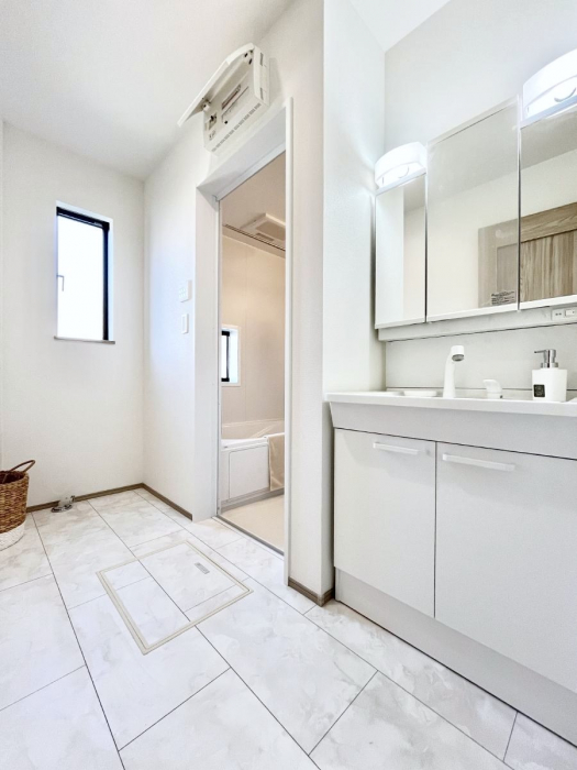 ���̑��@���������Ă���̂Ŏ��C�̑����ꏊ�ł����C���\���s���܂��B�����̐g�x�x���C�����ǂ��I