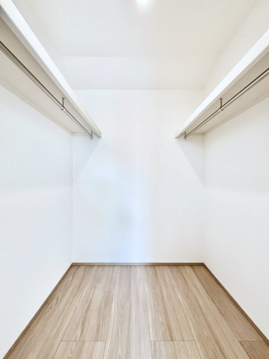 ���̑��@�ߗނ��n���K�[�Ɋ|�����܂܎��[�ł���WIC�B�ߗނ̐������ڂ����₷���ĕ֗��ł��I