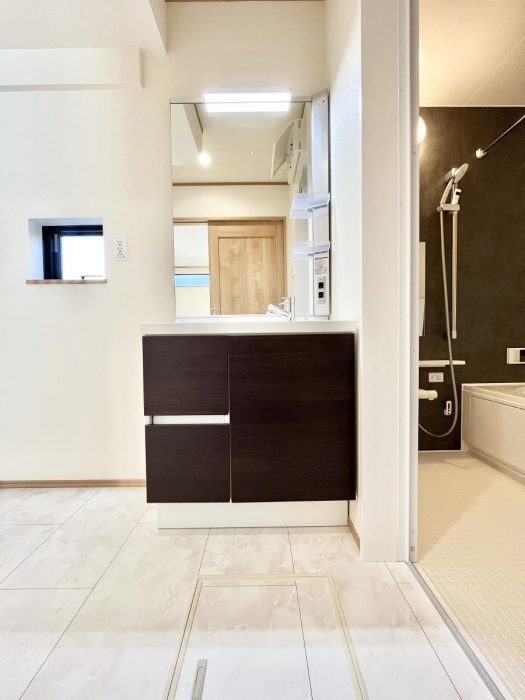 ���ʑ�E���ʏ��@�傫�����₷�����Ő�����������ʑ�́A�g�����Ȃ݃`�F�b�N�┧�̂������ɂ������߂ł��B 