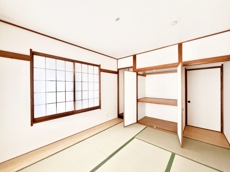 ���̑����ρ@�_�炩����̋�Ԃ́A���q�l�̗V�я�◈�q���̂����ĂȂ��̏ꏊ�Ƃ��ďd�󂵂܂��B 