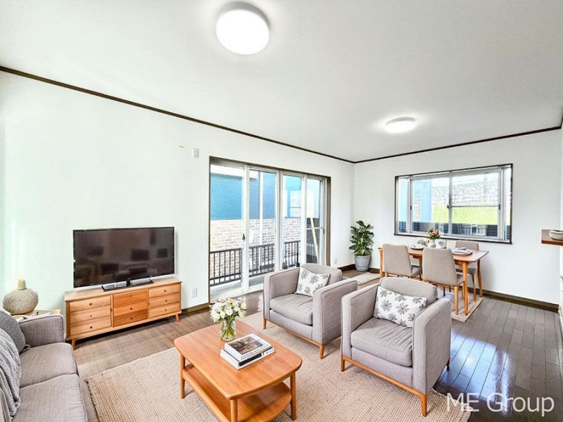 ���r���O�@���Ƒ��̓��₩�Șb�����ŕ�܂�閾�邢���r���O  ���Ƌ��CG�ł�