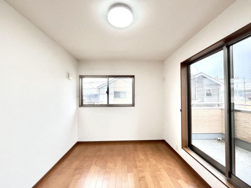 ���̑����ρ@���邢�o���R�j�[�T�C�h�ɗm����ݒu�B�ڊo�߂̗ǂ��Q���ɁB 