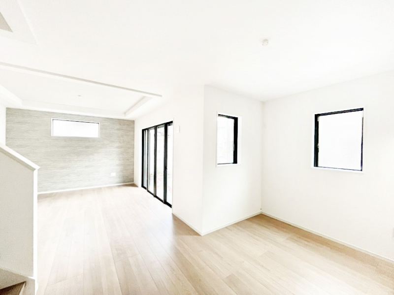 ���̑����ρ@���邢�z���������A�����̕��͋C�ɖ��������_�C�j���O�B   