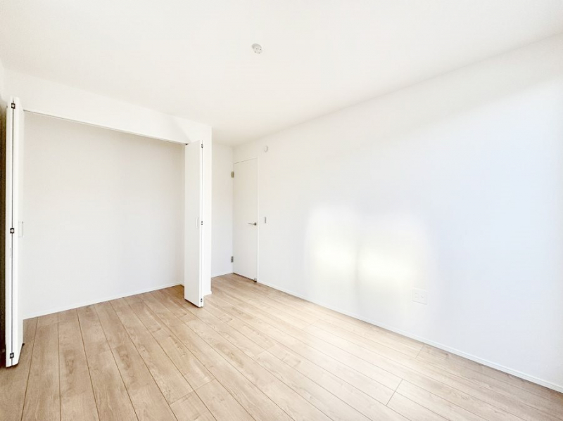 �q�������@�g���₷���`�Ńx�b�g��Ƌ�̒u�����ɂ����邱�Ƃ�����܂���B 