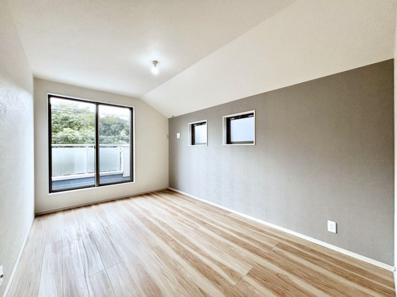 �Q���@���邢�o���R�j�[�T�C�h�ɗm����ݒu�B�ڊo�߂̗ǂ��Q���ɁB 