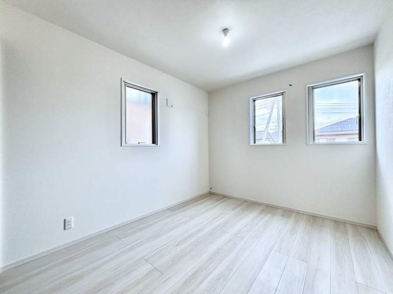 ���̑����ρ@2�ʍ̌����m�ۂ������邢��ԁB�Ƒ��݂�Ȃ����K�ȕ�炵����������݌v�ł��B